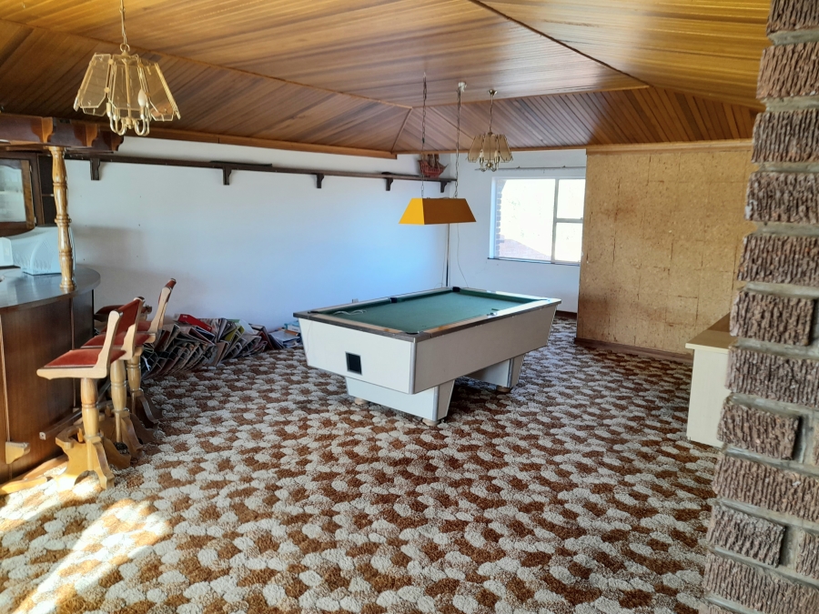 4 Bedroom Property for Sale in Riebeeckstad Free State